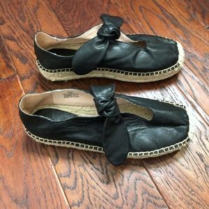 Bernardo Viola Black Leather Platform Espadrille